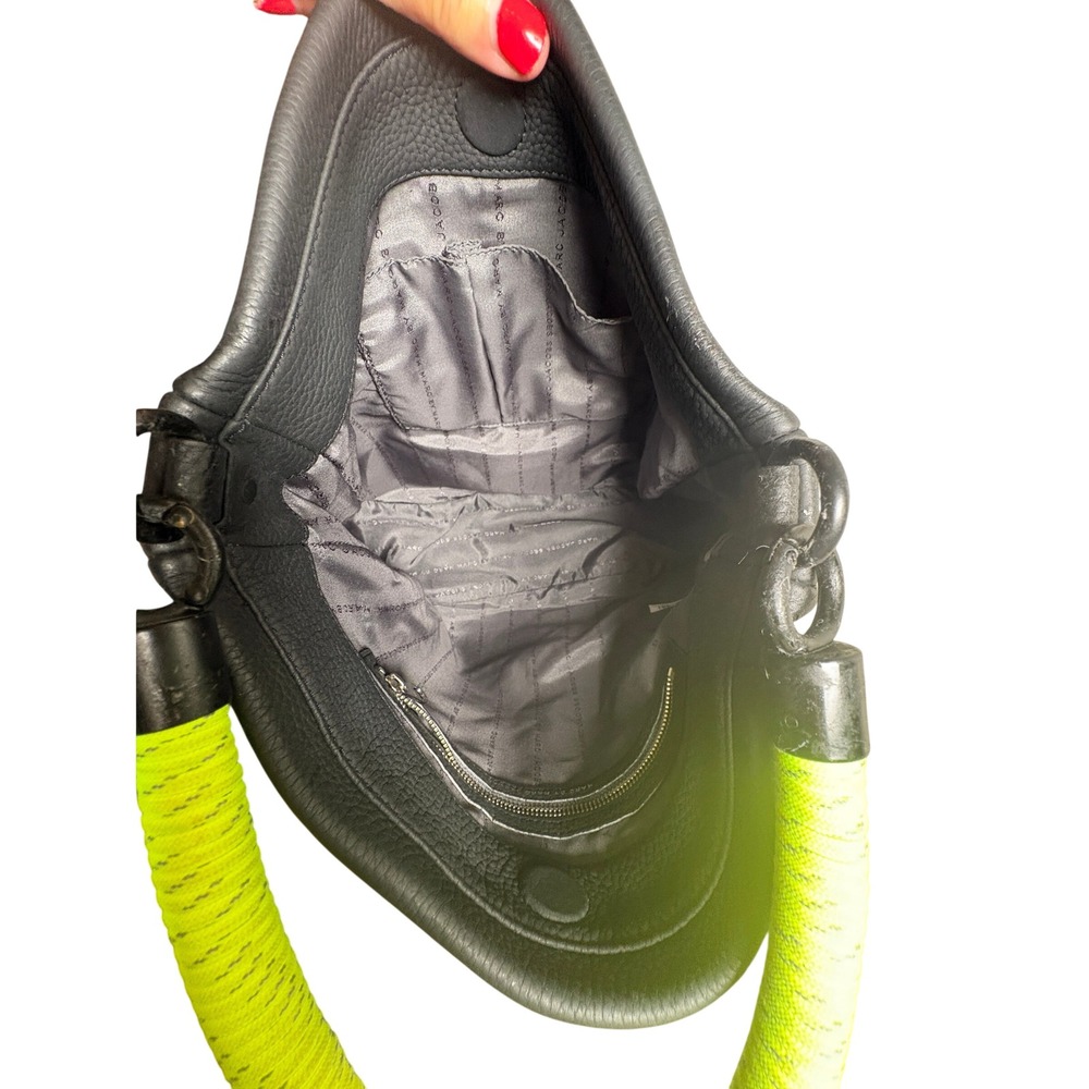 Marc by Marc Jacobs Too Hot to Handle Black Pebbled Leather Hobo Bag Yellow Rope - Picture 5 of 14